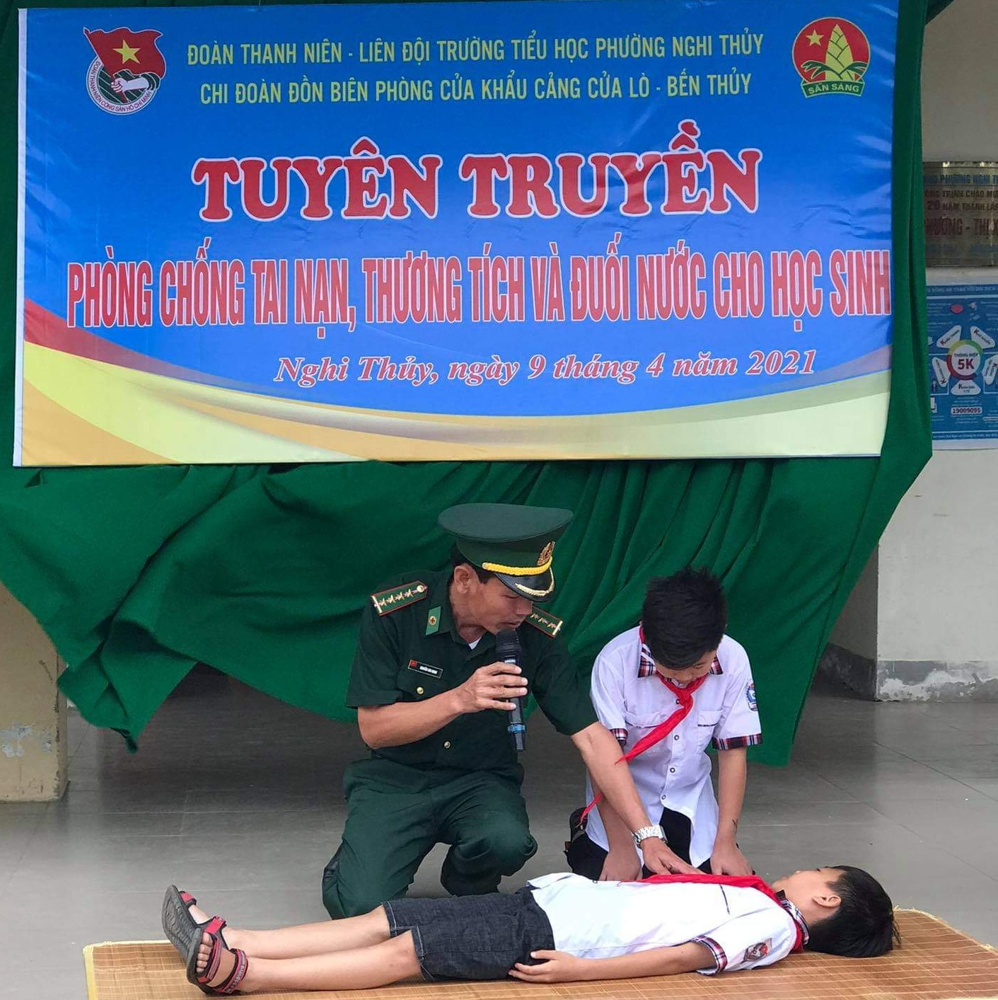 Trang bị kiến thức phòng, chống đuối nước cho học sinh